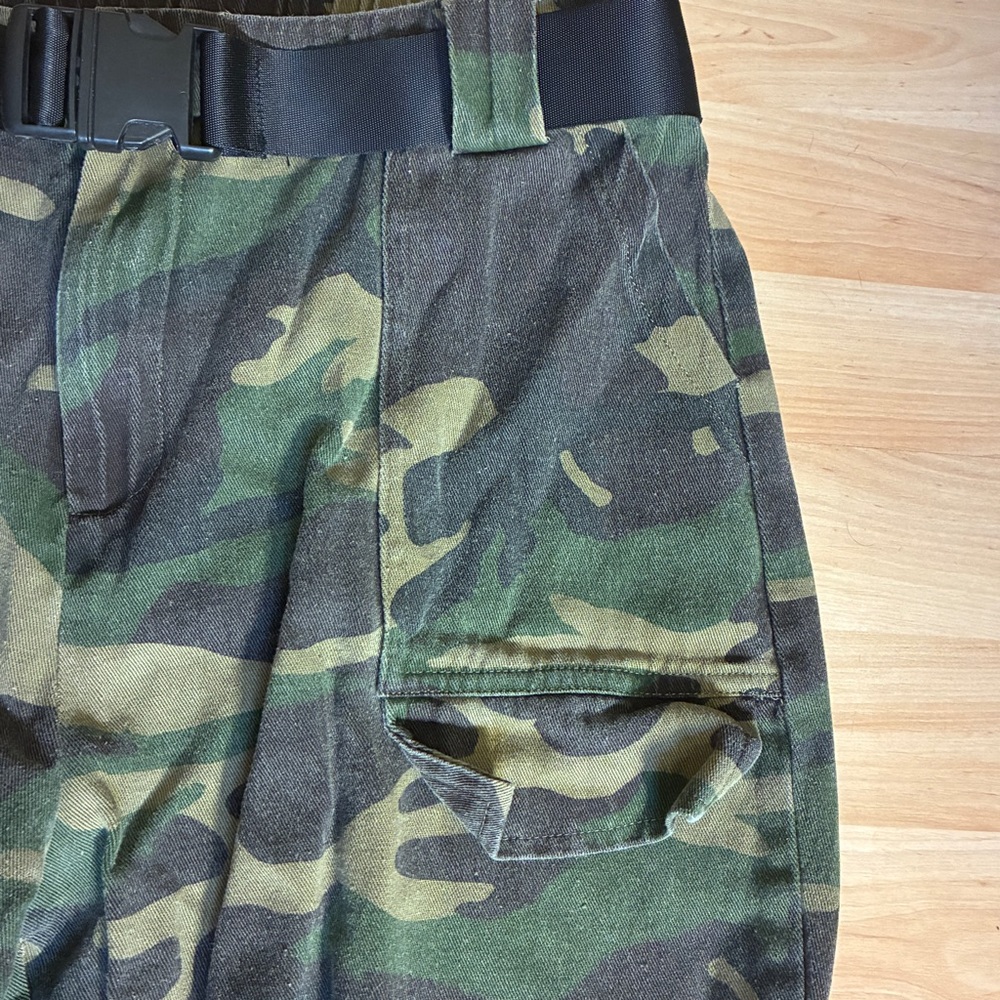 ⚡️3 for 25⚡️ SHEIN Women’s Green Camouflage Cargo Pants – Size 12 - Picture 2 of 6